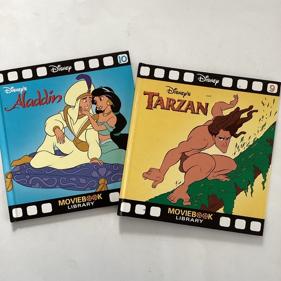 4 /💲20 🤑 2 DISNEY books - Picture 1 of 4